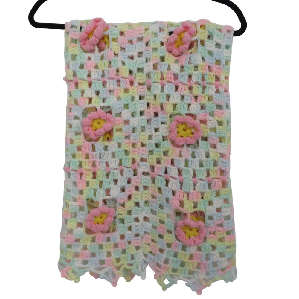 Multicolor Knit Mini Blanket with Knit Flowers